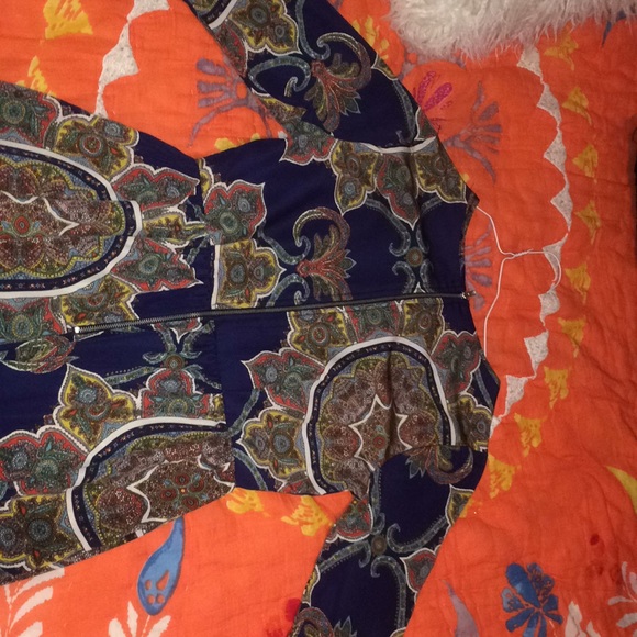 Dress - Picture 2 of 3